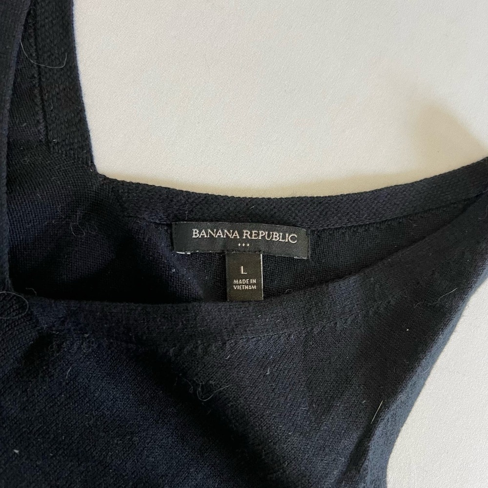 Banana Republic Black v-neck tank top L - Picture 2 of 8